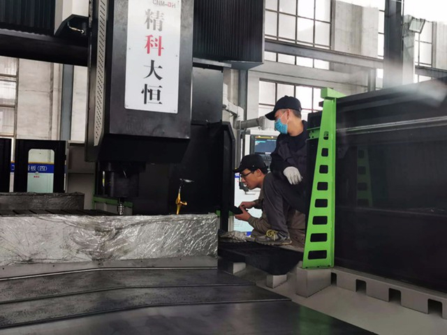 數(shù)控龍門銑床加工范圍有哪些？可以適用什么行業(yè)