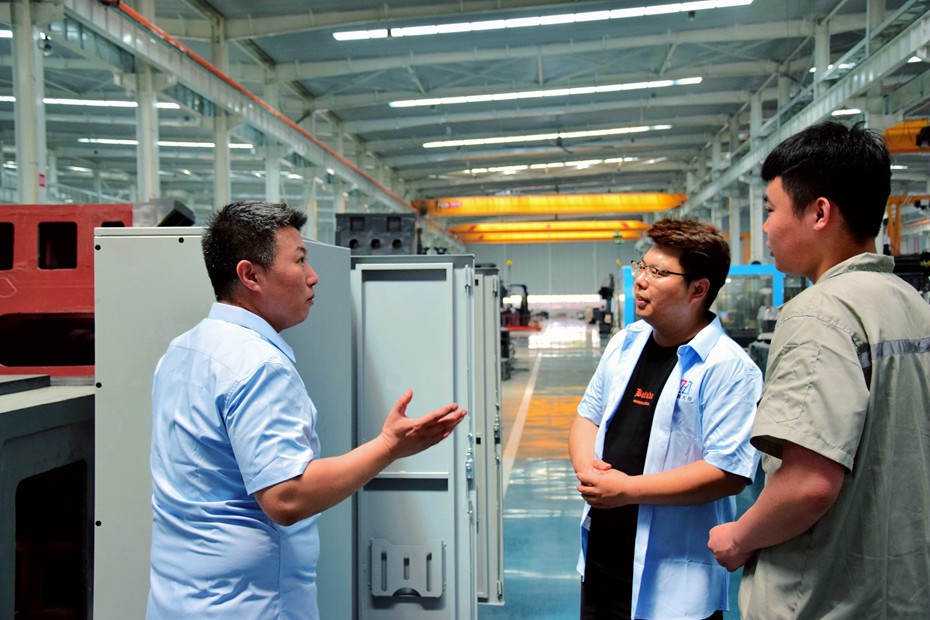 人才展示1.jpg